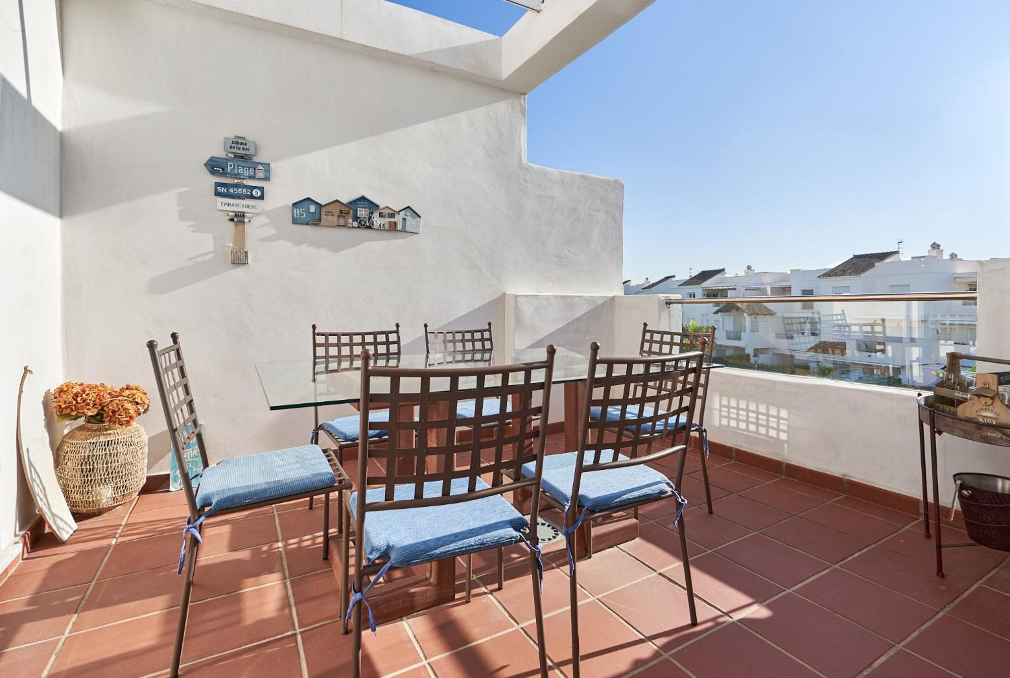 Lightbooking Gardens Appartement *