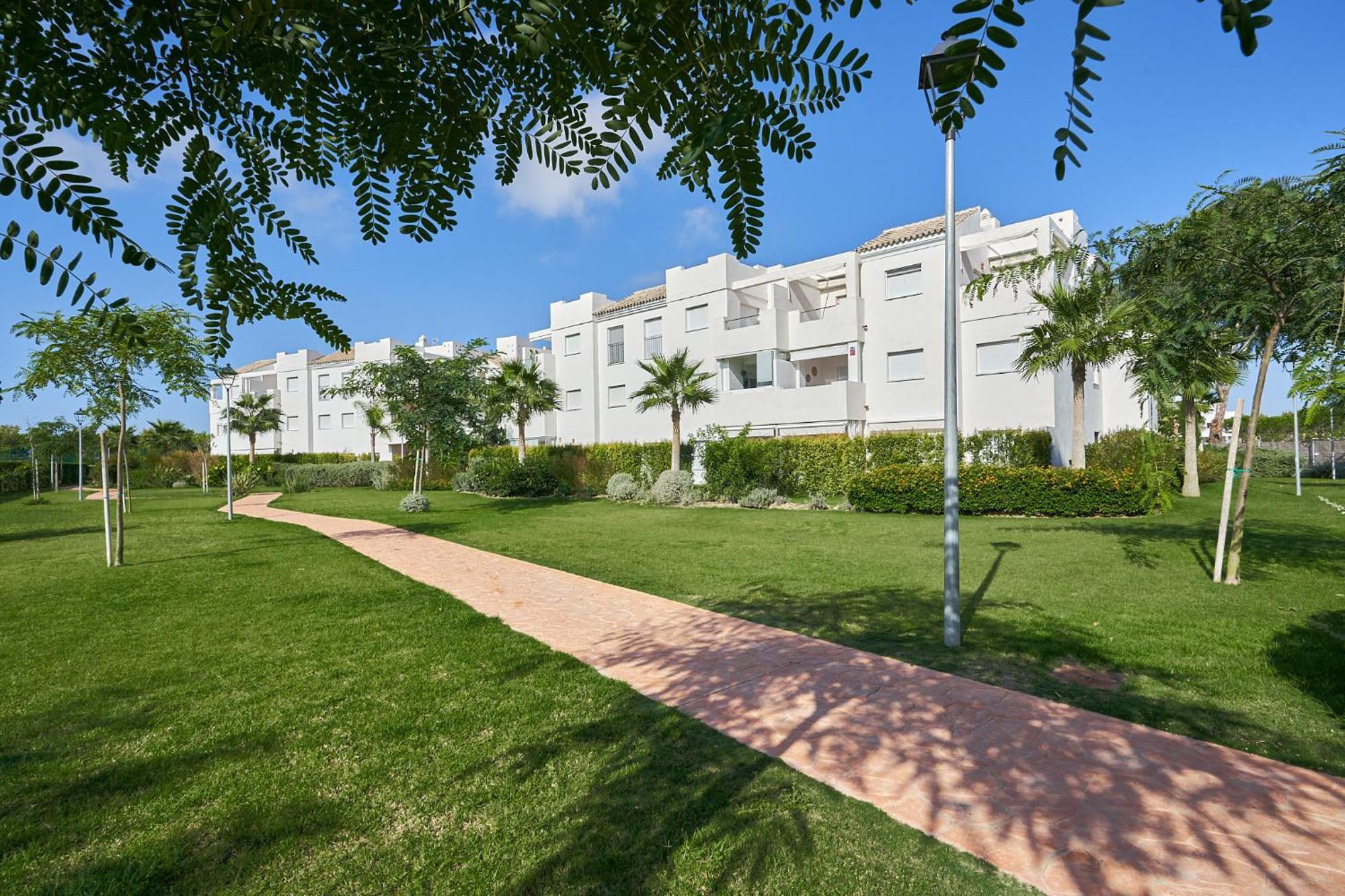 Lightbooking Gardens *